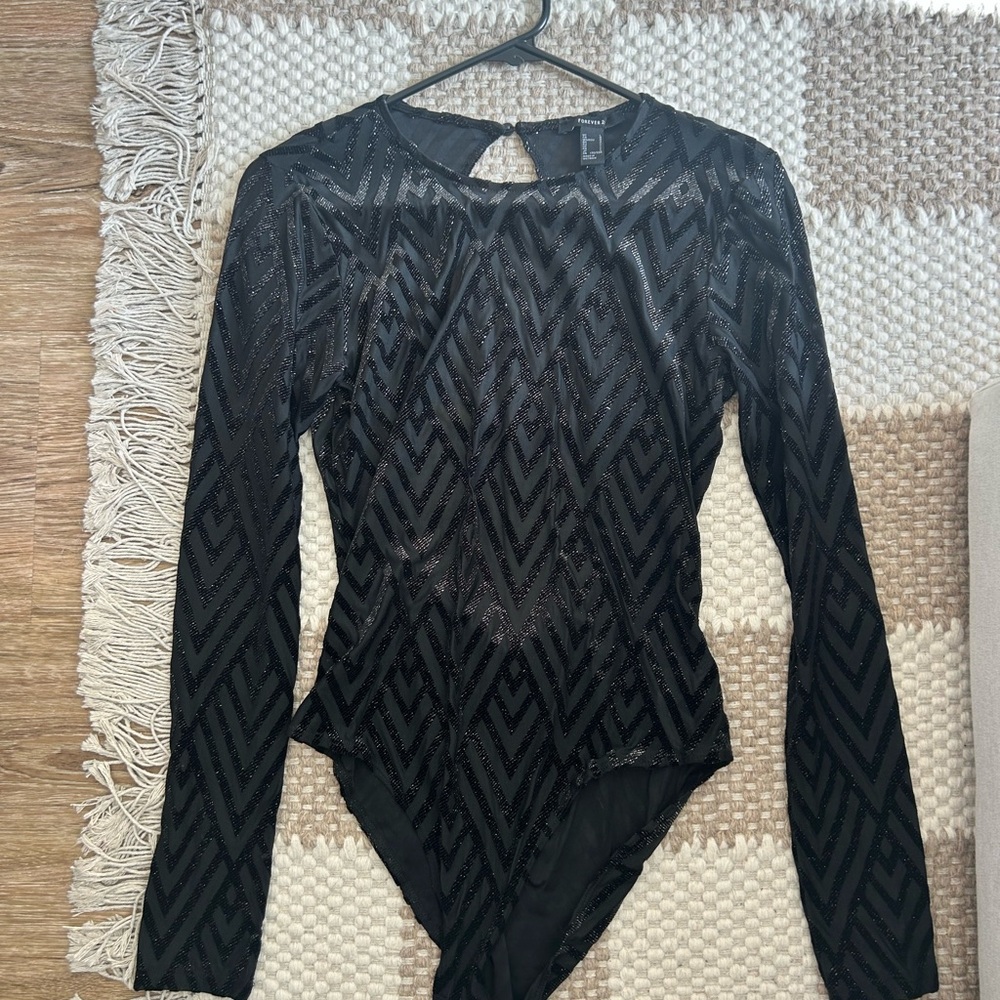 Forever 21 Black Geometric Long Sleeve Bodysuit